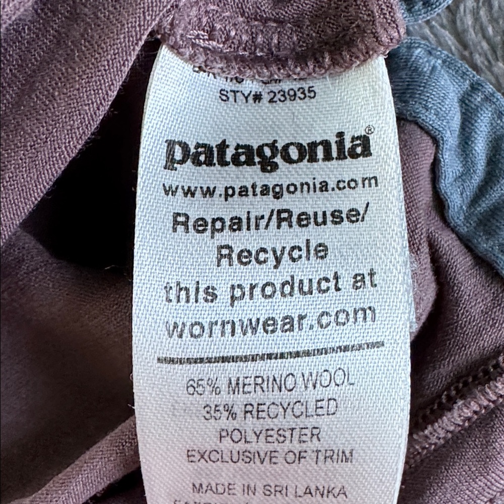 Patagonia - Merino Wool 3/4 Sleeve - Medium - Picture 5 of 7
